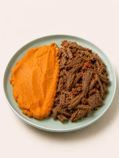 Bondiola braseada con puré mixto — vianda saludable congelada de Hakora Cocina